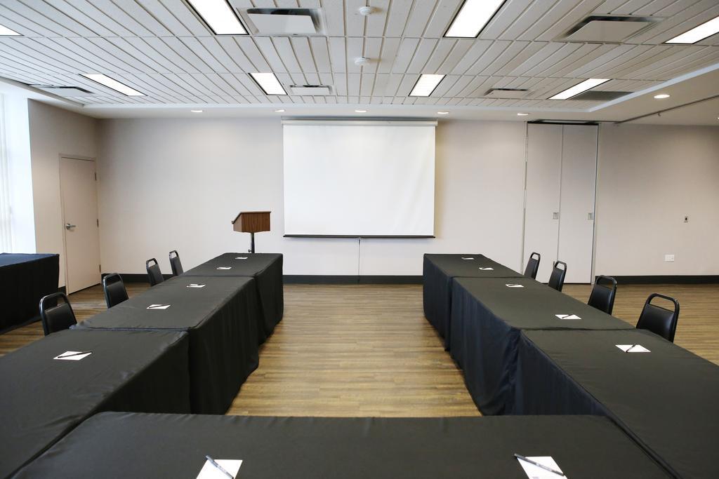 Residence & Conference Centre - هاميلتون المظهر الخارجي الصورة